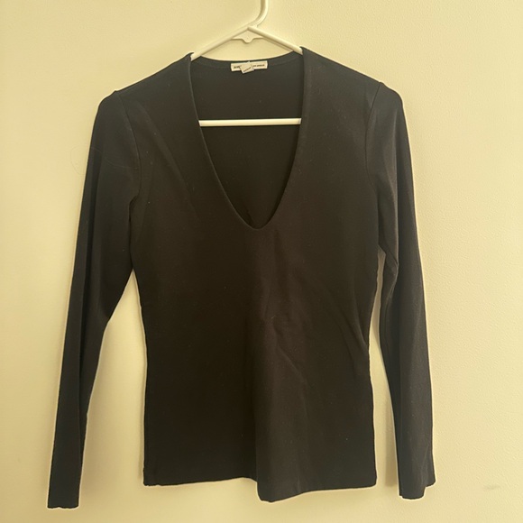 James Perse Tops - Black V-Neck Long Sleeve Top